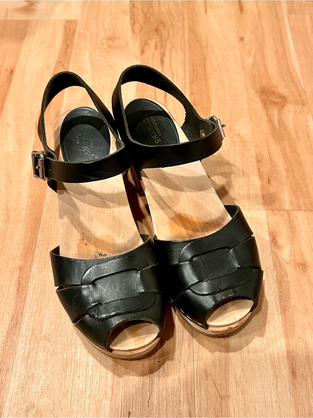 Swedish Hasbeens Black Leather Peep-Toe Clogs Sz US 7 UE 37